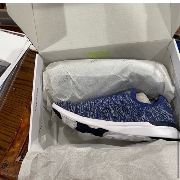 APL Blue Athletic Shoes BNIB main image 6